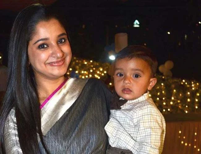 IAS Success Story: छठी कक्षा में फेल हुई रूक्मणि बिना कोचिंग के पहले ही प्रयास बनीं कलेक्टर, दिए सफलता के मूल मंत्र
