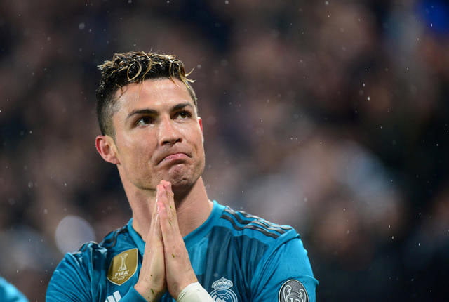 Cristiano Ronaldo Success Story : गरीब माली का बेटा आखिर कैसे बना दुनिया का सबसे महंगा खिलाड़ी? जानें क्रिस्टियानो रोनाल्डो की मोटिवेशनल कहानी...
