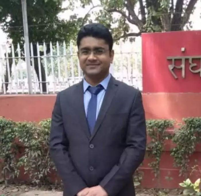 UPPCS Success Story: बेटे को अफसर बनाने मां ने बेचे गहने, फिर सुनील कुमार ऐसे बने डिप्टी SP