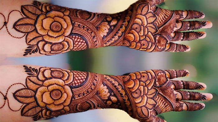 Wedding Mehndi Designs: घर बैठे खुद लगाए शादी फंक्शन के लिए अपने हाथों में मेहंदी की ये खूबसूरत डिजाइन