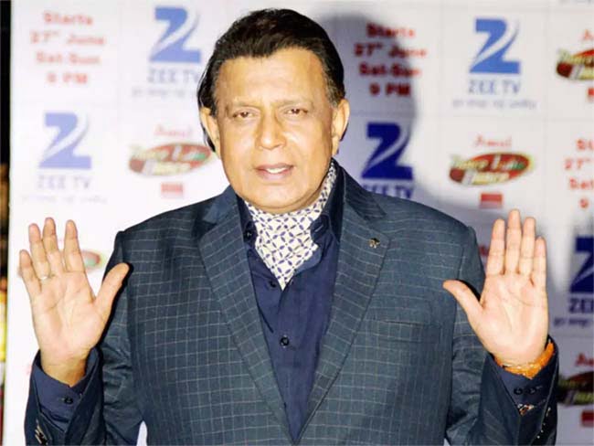 Mithun Chakraborty Hospitalised: मिथुन चक्रवर्ती के सीने में उठा तेज दर्द, अस्‍पताल में कराया भर्ती, फैंस हुए हताश...