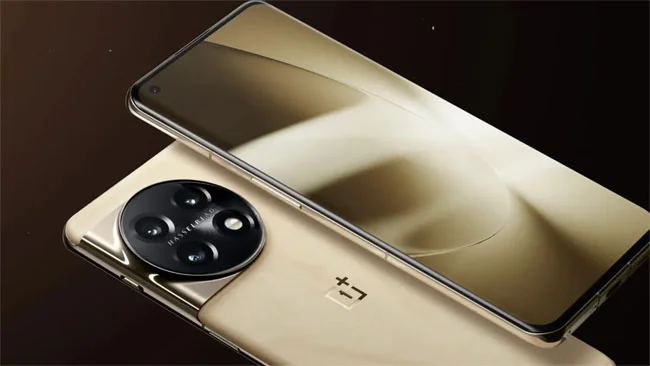 OnePlus 12R Sale Starts: OnePlus 12R की पहली सेल शुरू! फ्री में मिलेंगे Earbuds समेत कई तगड़े फीचर्स, जानें कीमत और ऑफर्स