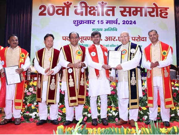 thoroughbred cattle : यहां उन्नत कटिंग ऐज प्रौद्योगिकी से तैयार हो रहे उत्तम नस्ल के गोवंश और भैंस