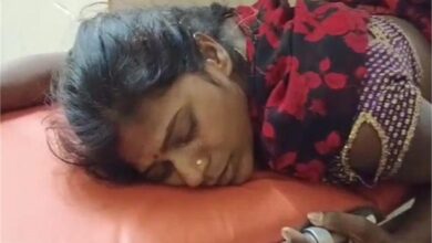 Damoh Crime News : शराब के नशे में पति ने पत्नी को छत से नीचे फेंका, घायल