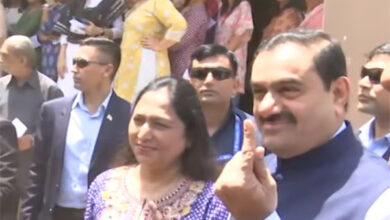 Gautam Adani Vote : भारत आगे बढ़ रहा है और आगे बढ़ता रहेगा - गौतम अडानी