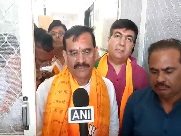 MP Politics News : पित्रोदा का बयान भारत की एकता, अखंडता पर हमला- बीजेपी एमपी प्रमुख