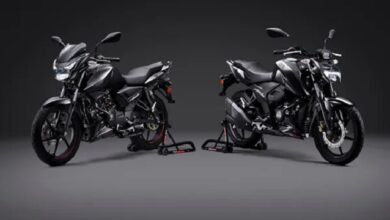 TVS Apache RTR 160 Launched : TVS Motor Company ने Apache RTR 160 और Apache RTR 160 4V का स्पेशल ब्लैक एडिशन भारत में लॉन्च