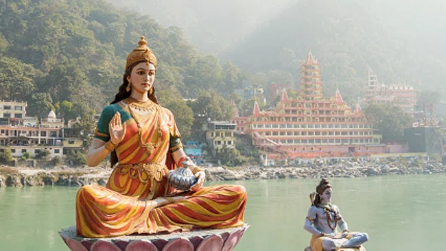 Ganga Saptami 2024 : गंगा सप्तमी कब है ? जानें पूजा और विधि