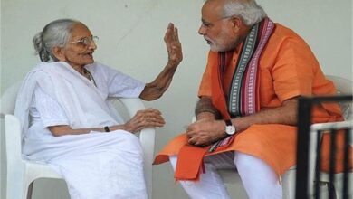 Happy Mother's Day 2024 : मदर्स डे पर वायरल हुआ प्रधानमंत्री मोदी और माँ का वीडियो
