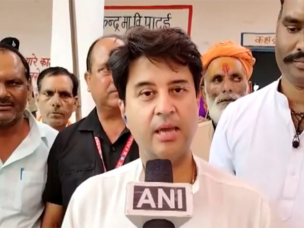 MP Lok Sabha Polls : लोग पीएम मोदी के नेतृत्व में विश्वास करते हैं - ज्योतिरादित्य सिंधिया