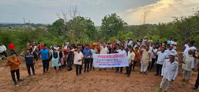 Gangavataran Abhiyan : पहाड़ पर ही रूक जाएगा वर्षा जल, पर्यावरण दिवस पर श्रमदानियों ने बनाई जल संरचनाएं