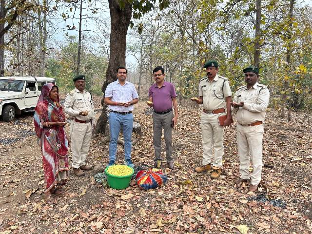 Jangal Me Aag : जंगल में आग की तीन सालों में 2119 और चौथे साल में मात्र 12, कैसे हुआ यह चमत्कार...?