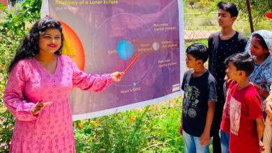 Grahan & Supermoon : कल सुबह उप छाया चंद्रग्रहण और शाम को दिखेगा सुपरमून