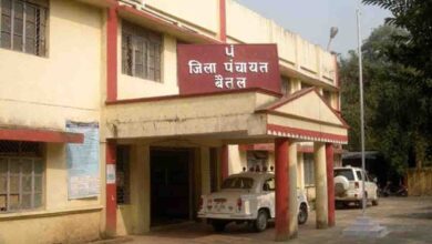 Big Action Betul : दो सचिवों की सेवा समाप्त, 18 की वेतन वृद्धि रोकी