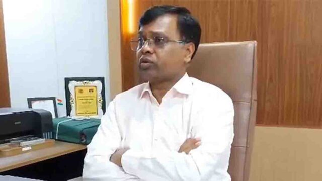 Betul CM Helpline Action: बैतूल में कलेक्टर का बड़ा एक्शन, सीएम हेल्पलाइन में लापरवाही पर 37 अफसरों के वेतन में होगी कटौती