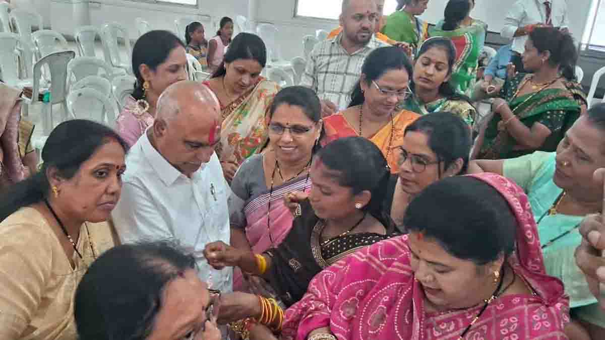 Hemant Khandelwal Raksha Bandhan: भाजपा प्रदेश अध्यक्ष हेमंत खंडेलवाल ने महिला मोर्चा और पूर्व सैनिकों संग मनाया रक्षाबंधन