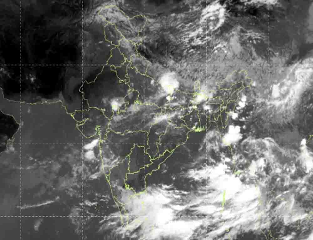 Madhya Pradesh Rain Alert: मध्यप्रदेश में कई जिलों में बारिश का अलर्ट, एक्टिव है 4 सिस्टम