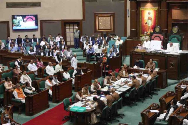 Madhya Pradesh Per Capita Income: मध्यप्रदेश की प्रति व्यक्ति आय 1.69 लाख के पार, जीडीपी में 11.14% की ऐतिहासिक बढ़ोतरी