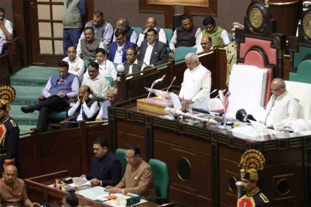 Madhya Pradesh Per Capita Income: मध्यप्रदेश की प्रति व्यक्ति आय 1.69 लाख के पार, जीडीपी में 11.14% की ऐतिहासिक बढ़ोतरी