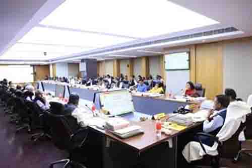 EPF New Interest Rate: ईपीएफ खातों पर 8.25% ब्याज मंजूर: निष्क्रिय खातों का स्वतः निपटान, नई योजनाओं को हरी झंडी