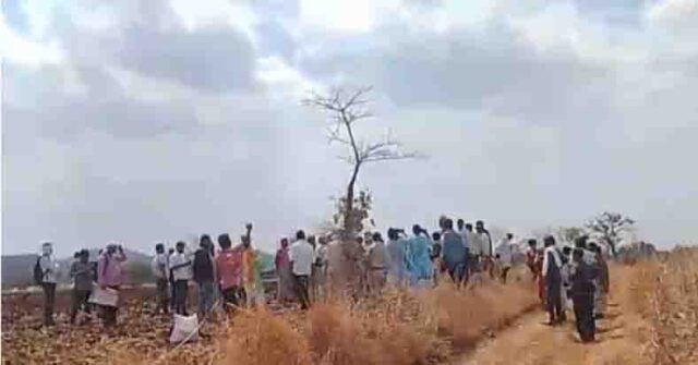 Betul Land Demarcation Clash: बैतूल में सीमांकन के दौरान बवाल, राजस्व विभाग की टीम पर पथराव, पुलिस अफसर और भाजयुमो जिलाध्यक्ष घायल