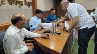 Betul Breaking News: कलेक्टर का बड़ा एक्शन: पटवारी निलंबित, रीडर की वेतन वृद्धि रुकी, जनसुनवाई में ताबड़तोड़ फैसले