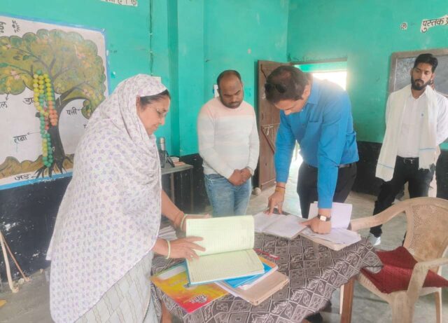 Collector Inspection Betul: अधूरे निर्माण कार्य देख नाराज हुए कलेक्टर, गांवों के निरीक्षण में कई खामियां उजागर, कार्रवाई की चेतावनी