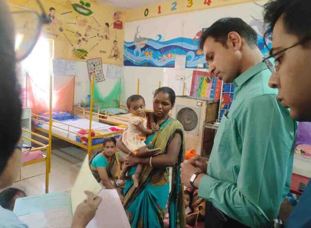 Betul Collector Inspection : कलेक्टर का सख्त रूख: बीईओ, वार्डन और प्रबंधक को थमाया जाएगा नोटिस, भीमपुर दौरे में खामियां