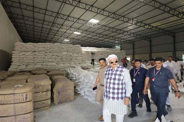 Wheat Procurement MP 2026: गेहूं खरीदी पर निगरानी बढ़ी: मुख्यमंत्री खुद करेंगे औचक निरीक्षण, अब इस तारीख तक होगी स्लॉट बुकिंग
