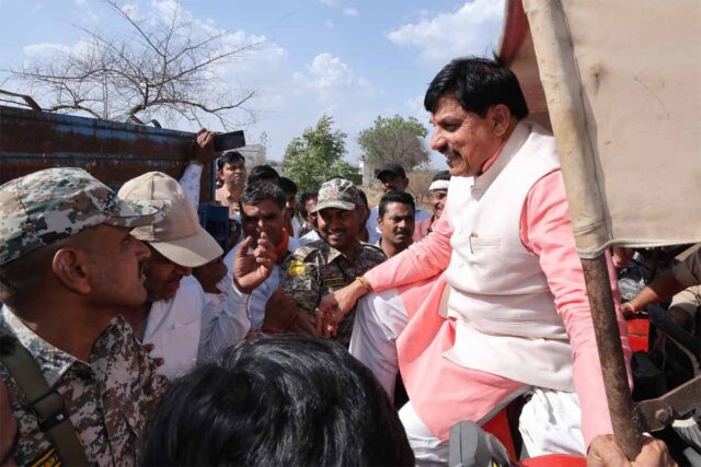 MP Wheat Procurement 2026: मुख्यमंत्री मोहन यादव ने गेहूं खरीदी को लेकर दिया बड़ा संकेत, एक और केंद्र का किया औचक निरीक्षण