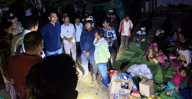 Betul Fire Incident: बैतूल के बर्राढाना में आग का तांडव, 10 घर जलकर खाक, कलेक्टर पहुंचे मौके पर