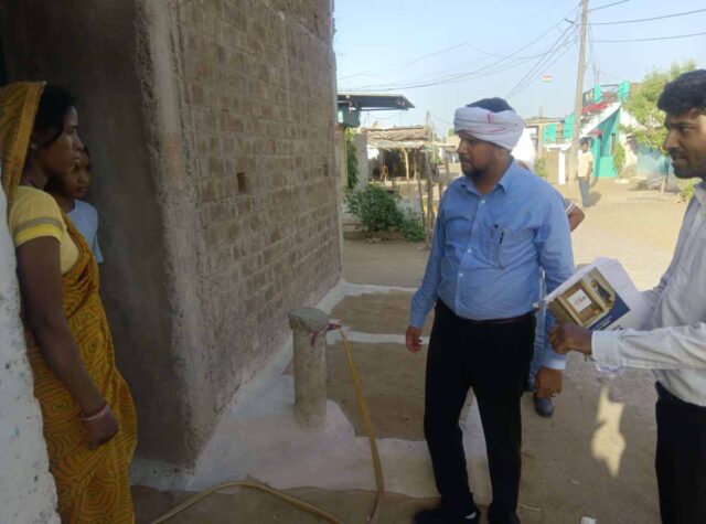 Water Supply Review: हैंडपंप और नल-जल योजनाओं का निरीक्षण, एसडीएम बोले- लापरवाही नहीं होगी बर्दाश्त