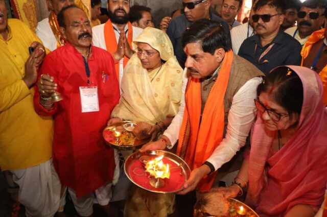 Bhojshala Dhar: 750 साल में पहली बार भोजशाला में हुई मां वाग्देवी की पूजा, CM मोहन यादव ने रचा इतिहास