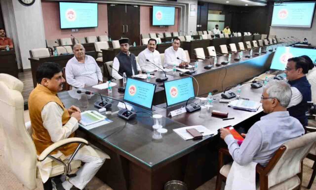 MP Low Rainfall Preparedness: सूखे जैसी स्थिति से पहले सरकार की तैयारी तेज, जल संरक्षण से लेकर फसल बीमा तक बड़ा प्लान