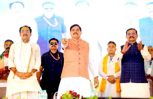 MP News Today: मुख्यमंत्री मोहन यादव ने की घोषणाओं की बारिश, मेडिकल कॉलेज, यूसीसी और रोजगार पर बड़ा अपडेट
