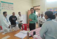 Betul Collector Inspection: घोड़ाडोंगरी दौरे में कलेक्टर का बड़ा एक्शन: सहायक यंत्री, इंजीनियर, सीएससी और सरपंच-सचिव पर गिरी गाज
