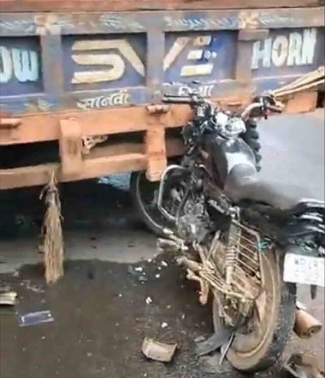 Betul Road Accident: बैतूल-परतवाड़ा हाईवे पर दर्दनाक हादसा, खड़ी ट्रॉली से टकराई बाइक, 17 वर्षीय युवक की मौत