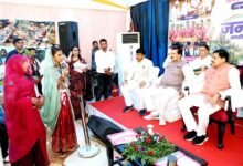 CM Mohan Yadav Action: सीएम मोहन यादव का बड़ा एक्शन, 1 तहसीलदार और 2 पटवारी समेत 7 अधिकारी-कर्मचारी निलंबित