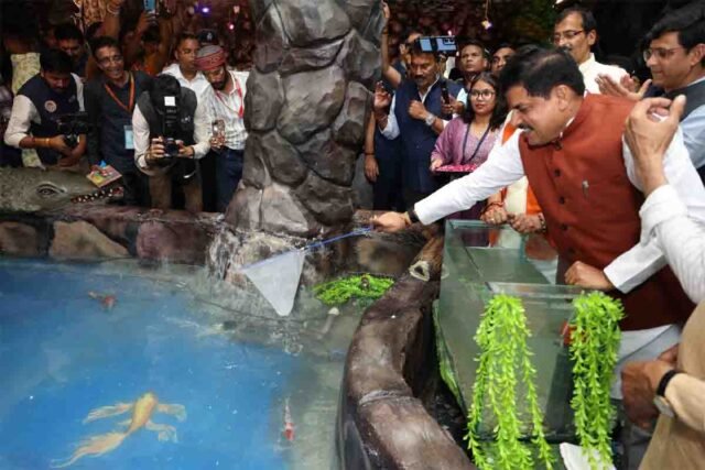 Virtual Zoo Indore: सीएम मोहन यादव ने किया देश के पहले वर्चुअल चिड़ियाघर का शुभारंभ, 14-डी सिनेमा और वर्चुअल जंगल सफारी की भी सौगात 