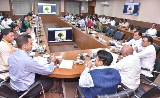 Betul Education Sanjeevani Project: बैतूल को शिक्षा और आजीविका का मॉडल बनाने की तैयारी, स्कूलों से लेकर ग्रामीण उत्पादों तक होगा विकास