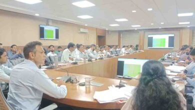 Betul Collector Action: बैतूल में कलेक्टर का बड़ा एक्शन: सीएम हेल्पलाइन में लापरवाही पर तहसीलदार को नोटिस, सड़कों की जांच के दिए आदेश
