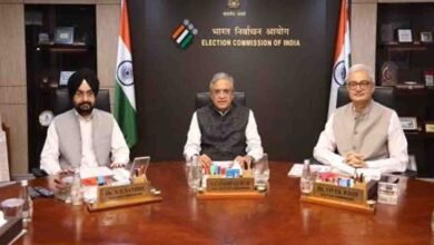 SIR Process: अब दफ्तर नहीं बुलाए जाएंगे एसआईआर नोटिस वाले मतदाता, घर जाकर दस्तावेज जुटाएंगे बीएलओ