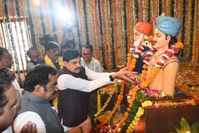 Tribal Heroes Movie: सीएम मोहन यादव का ऐलान: जनजातीय महापुरुषों के जीवन पर बनने वाली फिल्मों को पूरा सहयोग देगी सरकार