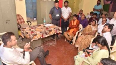 Betul Panchayat Action: बैतूल में पंचायत धांधली पर गाज: अधूरे आंगनवाड़ी भवन और फर्जी संबल कार्ड शिकायत पर कलेक्टर का कड़ा रुख