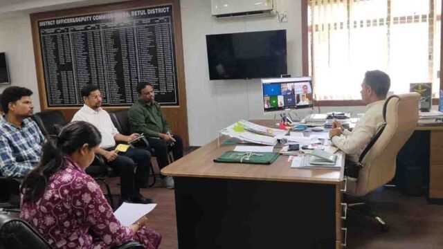 Swamitva Card Betul: कम प्रगति पर नाराज बैतूल कलेक्टर डॉ. सोनवणे: आठनेर और चिचोली तहसीलदार पर कार्रवाई के संकेत