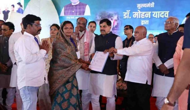 CM Mohan Betul: सीएम मोहन यादव का बैतूल दौरा: 443 करोड़ की सौगातें मिलीं, लेकिन नगर निगम की घोषणा का बना रहा इंतजार
