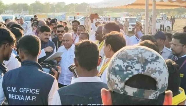 Bhaisdehi Bhimpur District: भैंसदेही और भीमपुर को नया जिला बनाने की मांग: जयस ने सीएम मोहन यादव को सौंपा ज्ञापन, रखीं ये बड़ी शर्तें