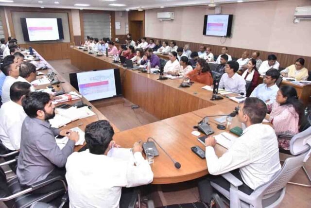 Betul Collector News: जनविश्वास अभियान में लापरवाही नहीं चलेगी, पेंशन अटकी तो वेतन से होगी वसूली